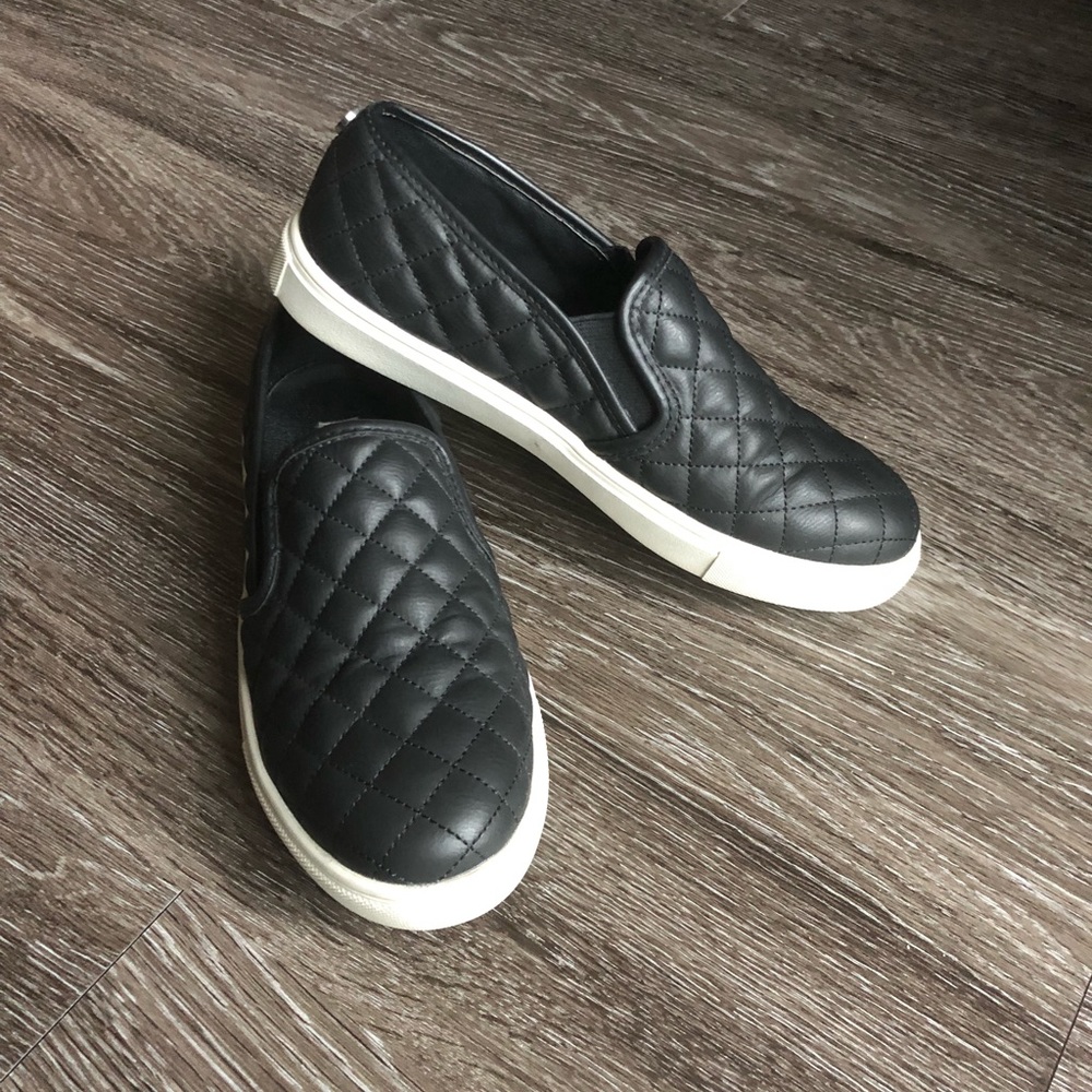 Steve Madden Ecentrcq Slip-On Sneaker